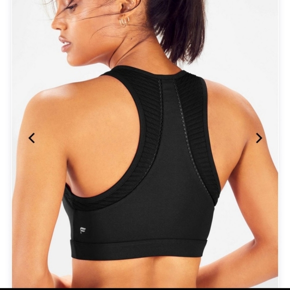 Fabletics Katelyn Medium Impact Sports Bras Sz Medium ⚫ Basic Black Worn 1 or 2x - Picture 2 of 7